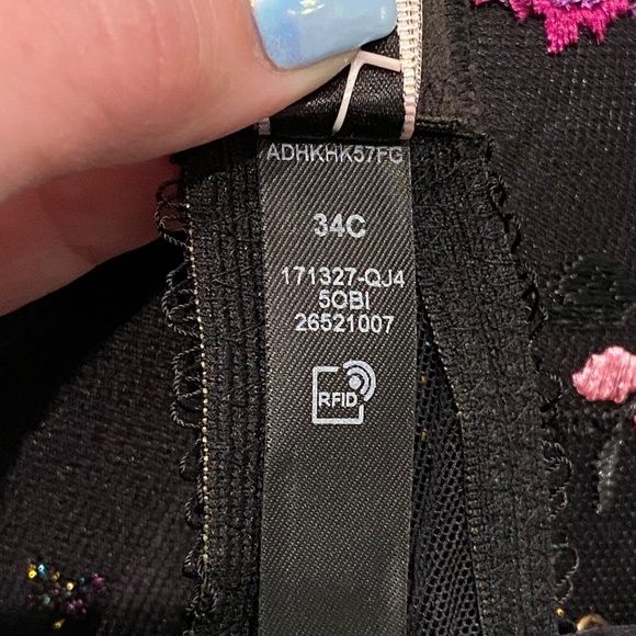 New! Victoria's Secret Very Sexy lace Push Up embroidery black floral, 16148 - Picture 13 of 14